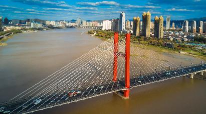 景点：吉林市
